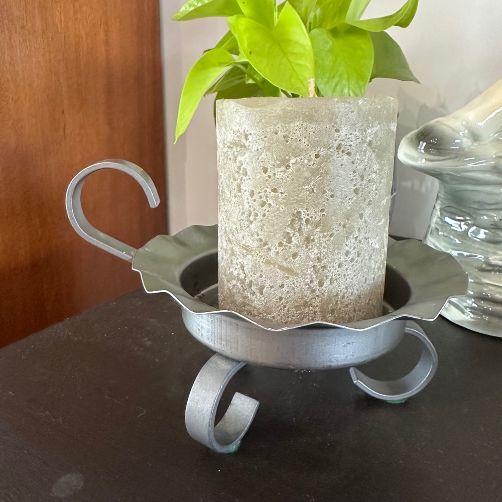 Vtg Silver Tone Metal Scalloped Pillar Candle Holder Handle Sage Cottagecore